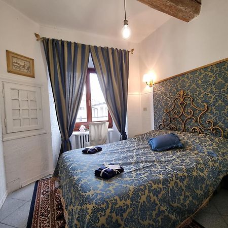 La Sede Dell'Arte Monolocale Studio E Camere In Torre Medievale Vicino A Duomo E Piazza Signoria Florenz Exterior foto
