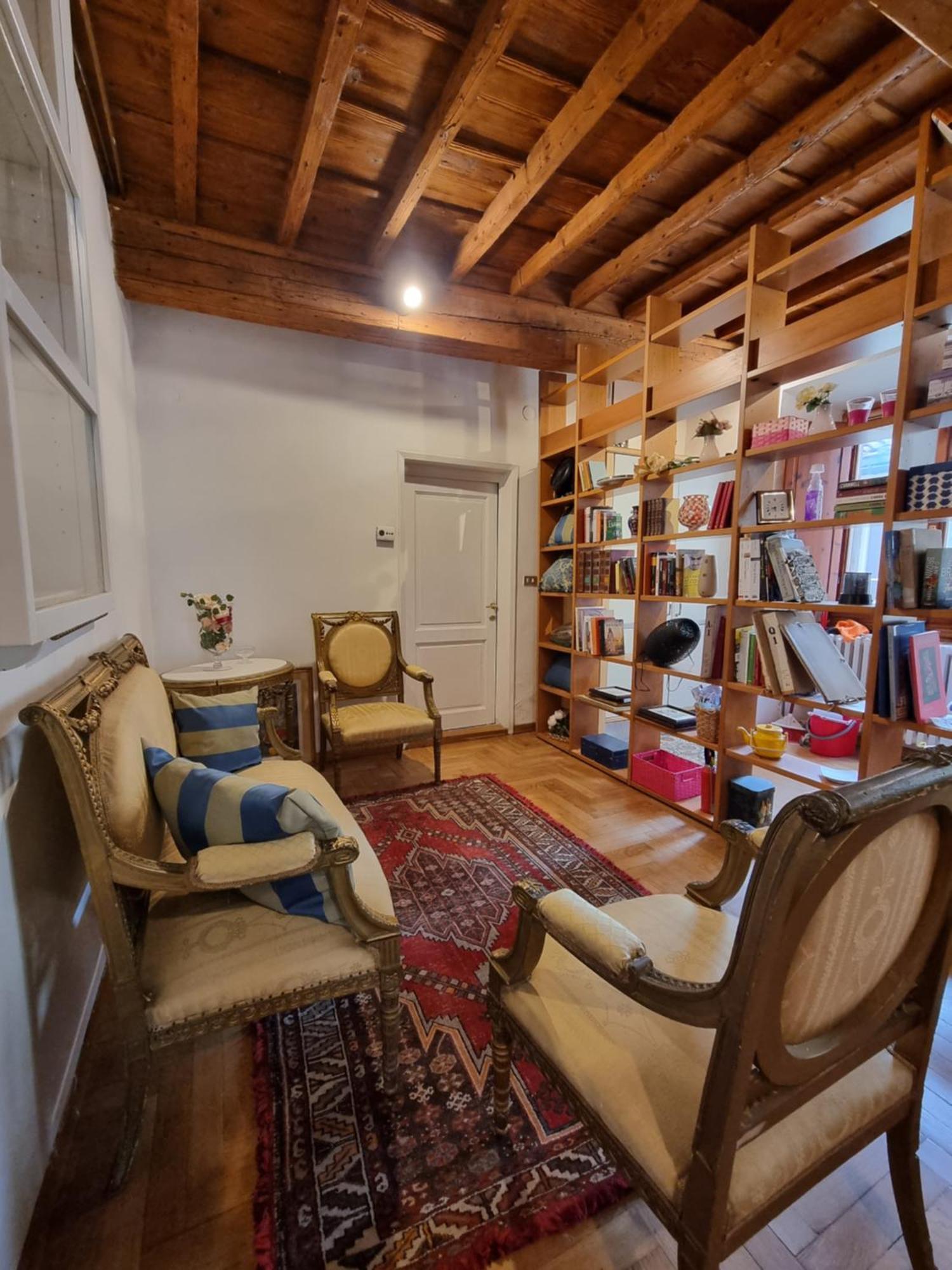 La Sede Dell'Arte Monolocale Studio E Camere In Torre Medievale Vicino A Duomo E Piazza Signoria Florenz Exterior foto