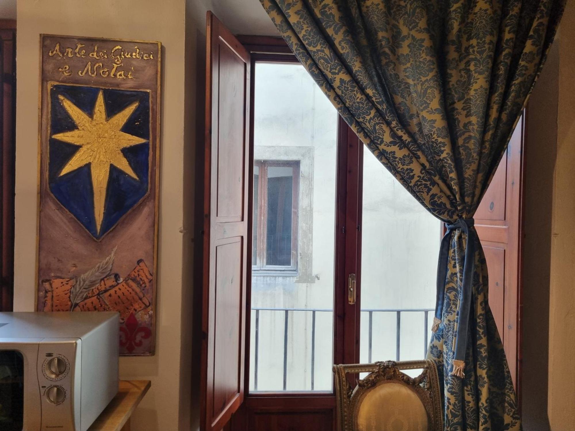 La Sede Dell'Arte Monolocale Studio E Camere In Torre Medievale Vicino A Duomo E Piazza Signoria Florenz Exterior foto