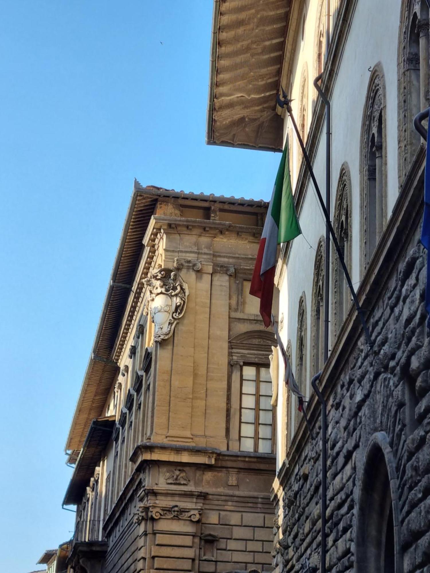 La Sede Dell'Arte Monolocale Studio E Camere In Torre Medievale Vicino A Duomo E Piazza Signoria Florenz Exterior foto